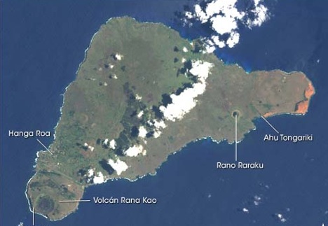 easter-island-aerial
