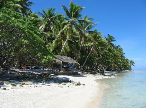 suwarrow-beach