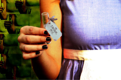 weird-diseases-alice-in-wonderland