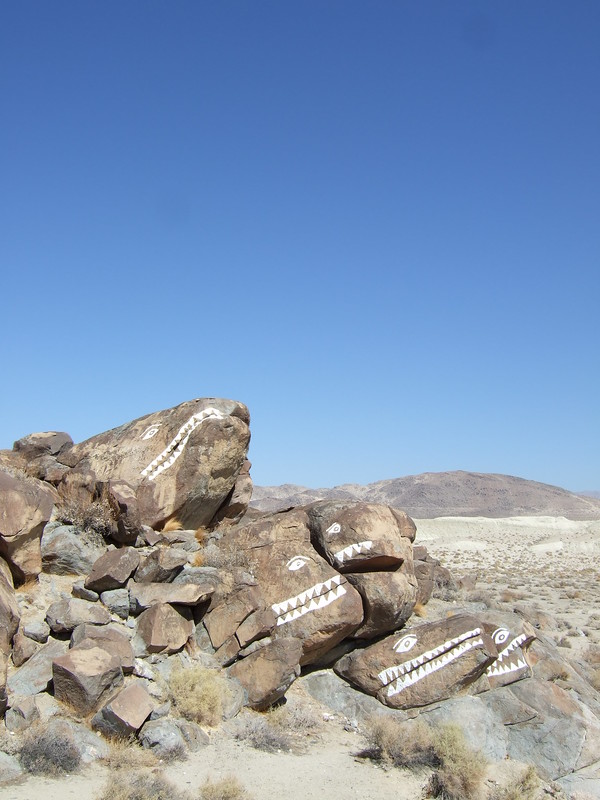 Fish Rocks Of Trona: Folk Art On A Geologic Scale