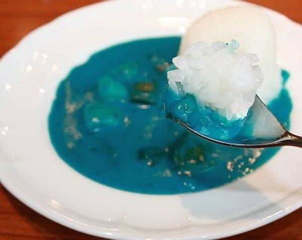 Food Indigo: 8 Amazing Cool Blue Foods & Drinks