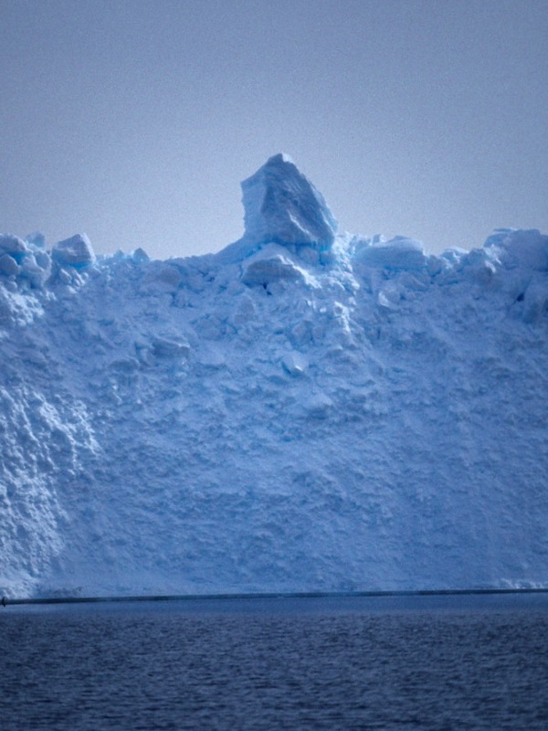 Ice Can See You: 7 Amazing Cold & Creepy Iceberg Faces