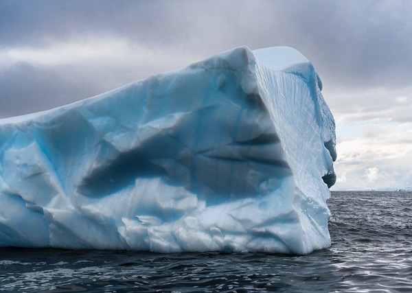 Ice Can See You: 7 Amazing Cold & Creepy Iceberg Faces