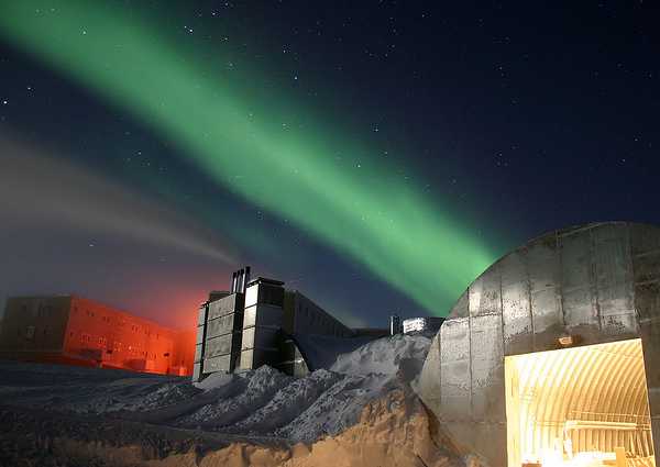 Southern Exposure: 7 Amazing Images Of The Aurora Australis