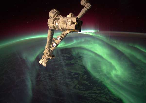 Southern Exposure: 7 Amazing Images Of The Aurora Australis