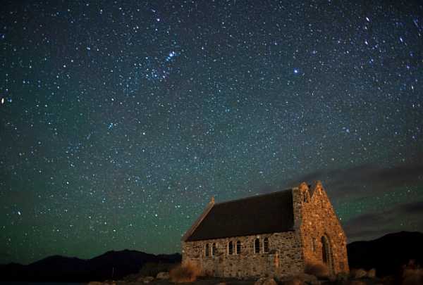 Southern Exposure: 7 Amazing Images Of The Aurora Australis