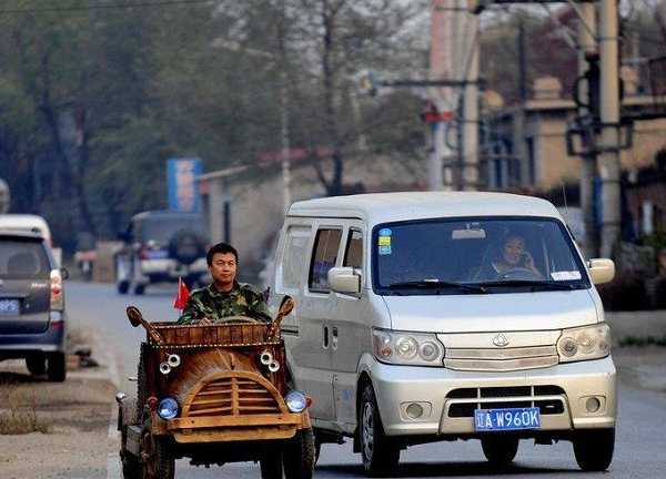 China wooden electric car t1