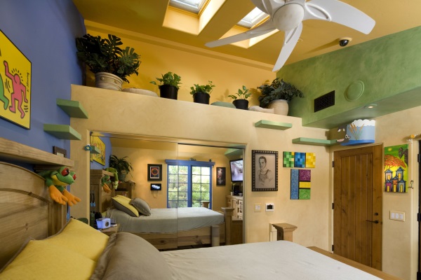 California Cat Lover's House 70x