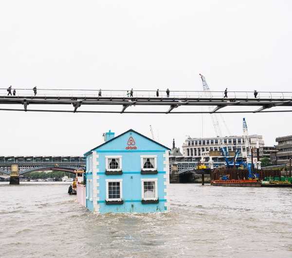 Airbnb Floating House wenn22501274