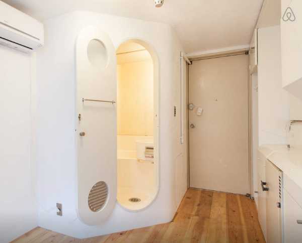 Nakagin Capsule Tower Airbnb 8