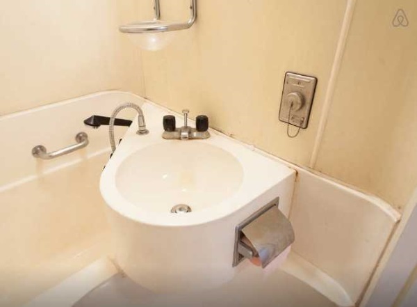Nakagin Capsule Tower Airbnb 9