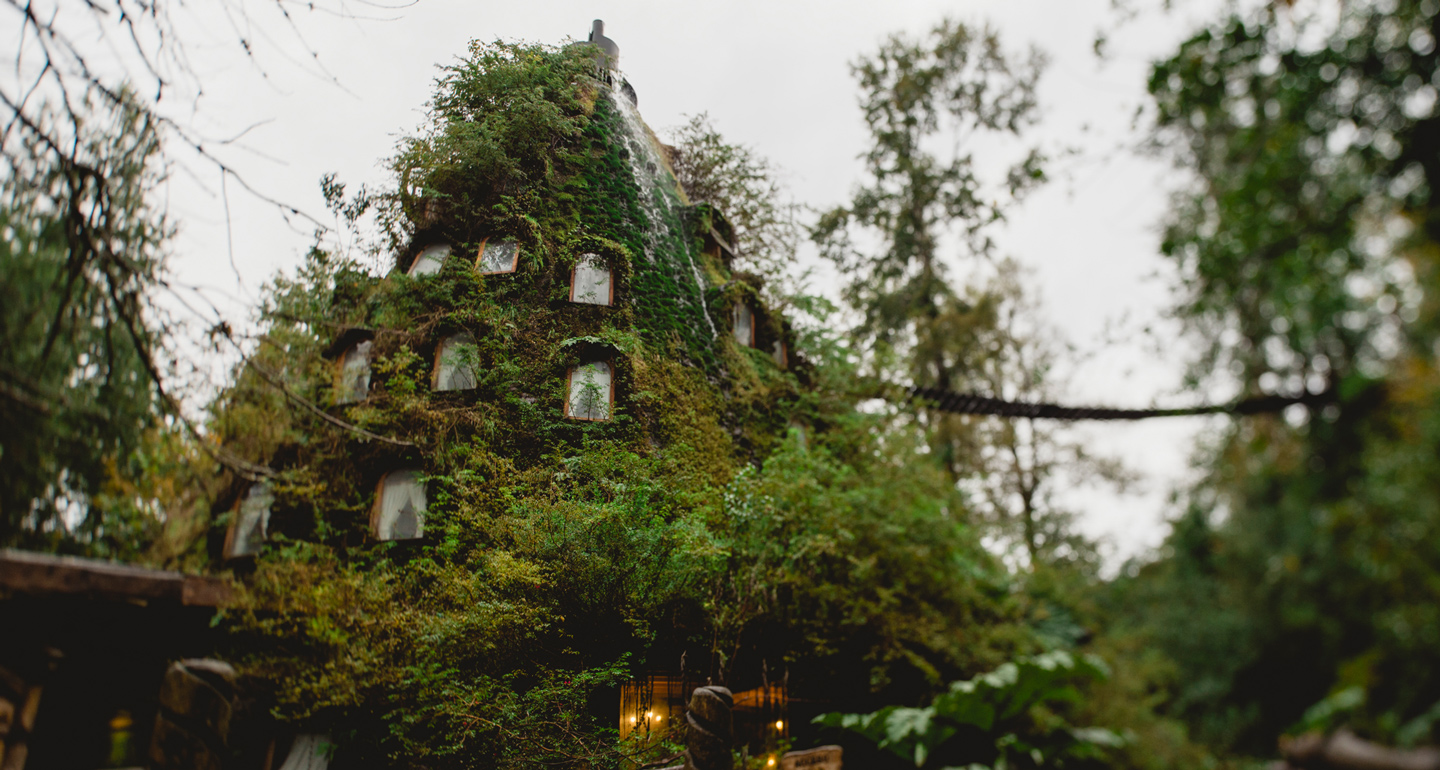 dream destinations magic mountain lodge 2