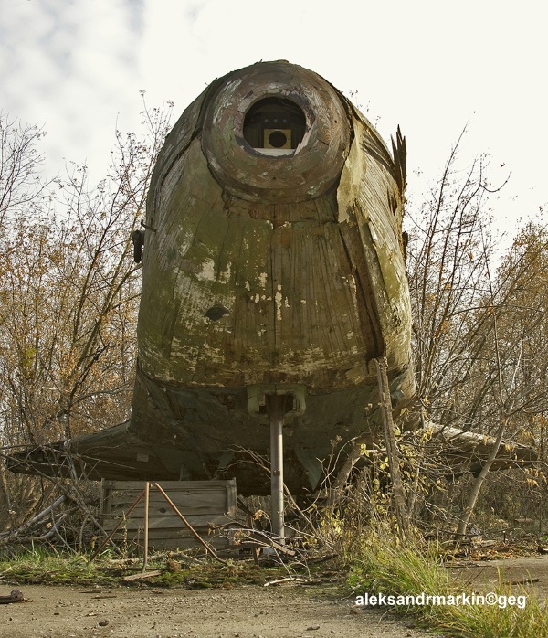 wooden-buran-3