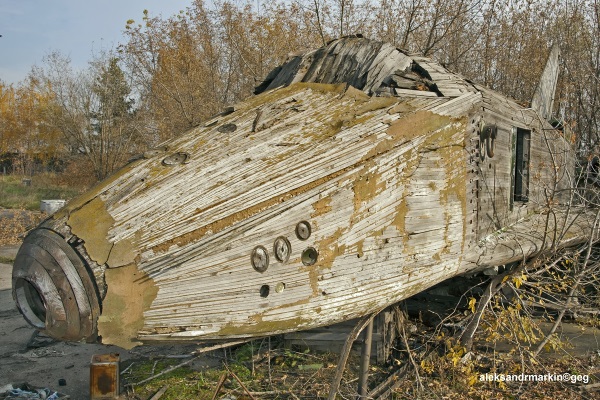 wooden-buran-4