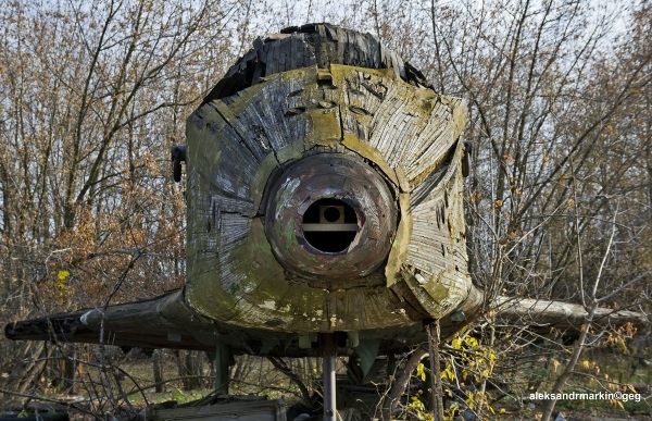 wooden-buran-5