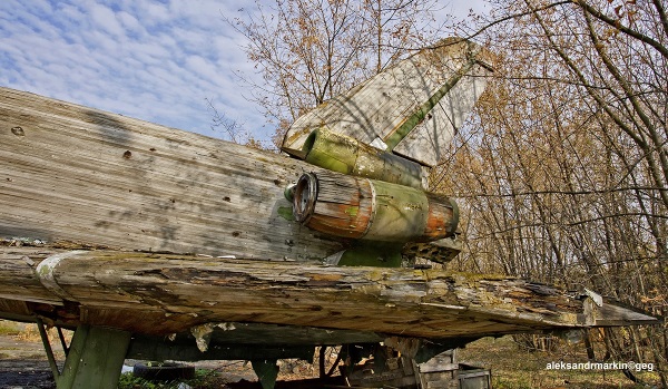 wooden-buran-9