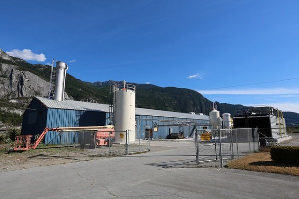 Air, Cleaner: Pilot Plant Economically Captures CO2