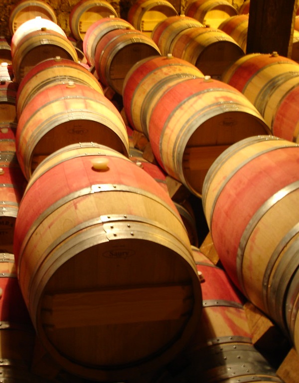 Kit’n Barrel: Recycled Wine Barrel Cat Beds