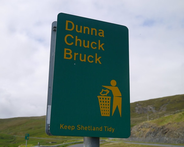 Trashcan’t: 10 More Creative International No-Littering Signs