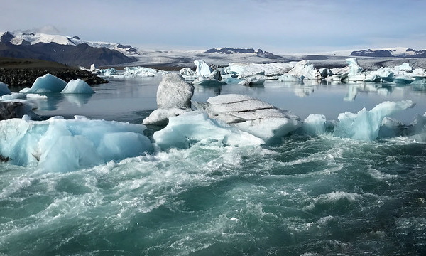 Frozen Grins: 10 Cool & Creepy Iceberg Faces