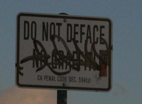 Sandy Clauses: 10 Bonkers Beach Rules Signs