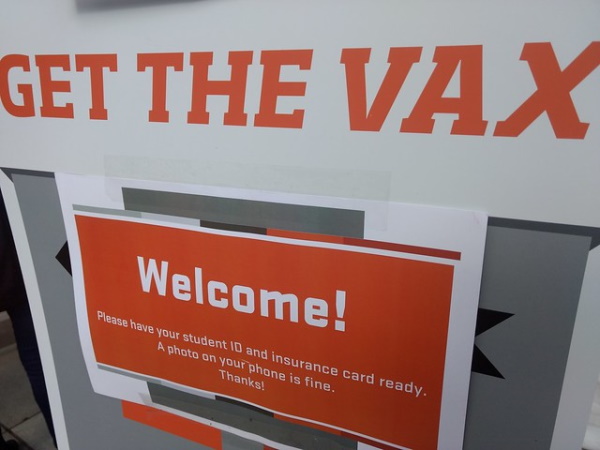 Hot Vaxx: 10 Needle-lessly Nutty Vaccination Signs