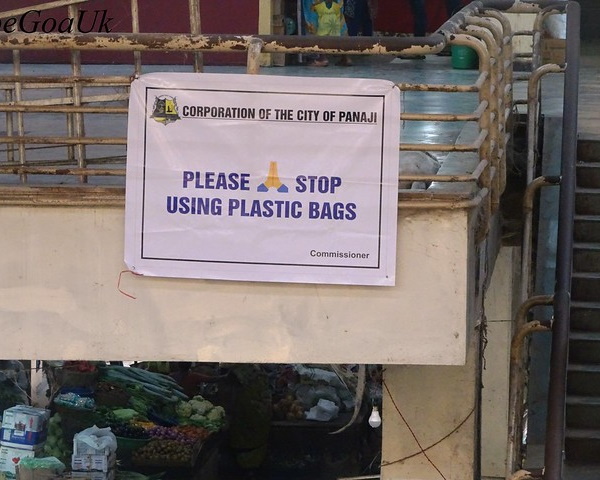 Garbage Baggage: 10 International ‘No Plastic Bags’ Signs
