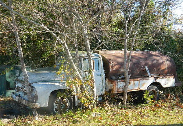 Vine Driving: 10 More Overgrown Abandoned Vehicles
